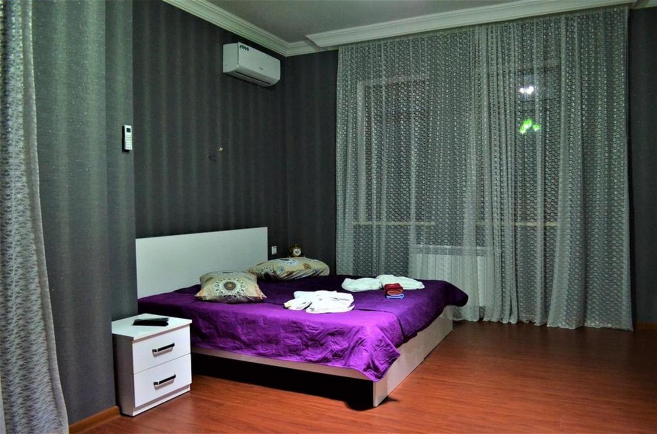 Guest House Amo บาทูมิ ภายนอก รูปภาพ